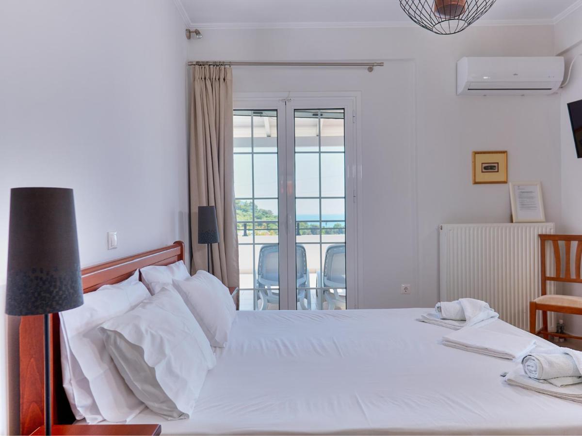 Thea Studios Finikounta Ngoại thất bức ảnh